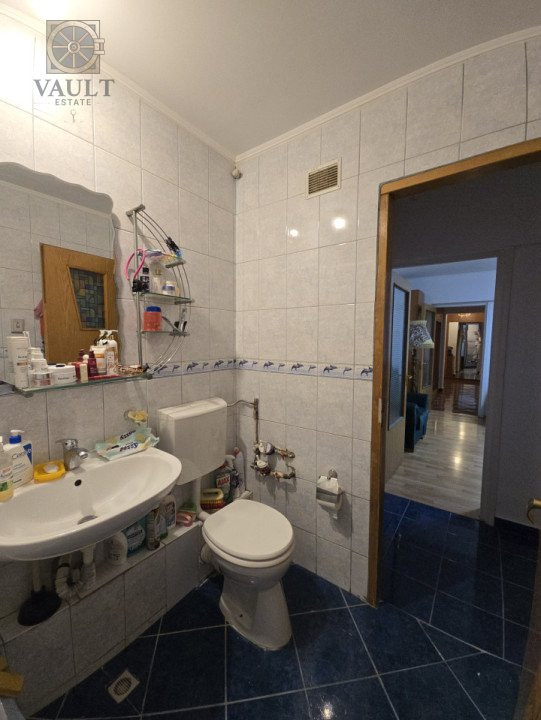 3 CAMERE - ETAJ 2 - PARC PLUMBUITA