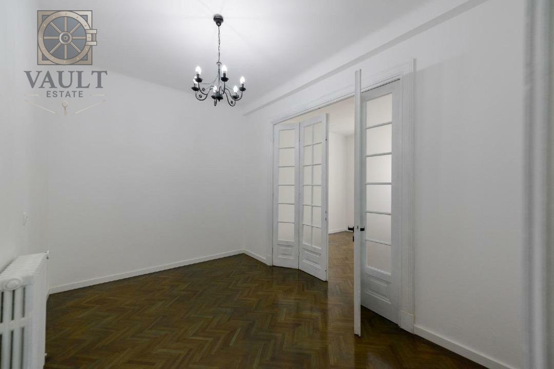 Apartament 4 camere- Gara Obor