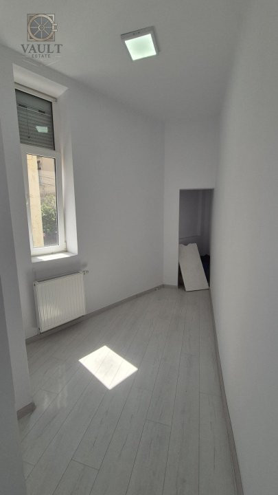 Apartament 4 camere- MANTULEASA - RISC II - 101MP 