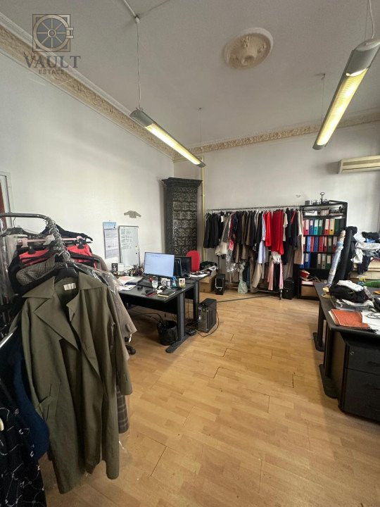 Parter+Beci+Pod casa interbelica - Cartierul Armenesc - Cartierul Evreiesc