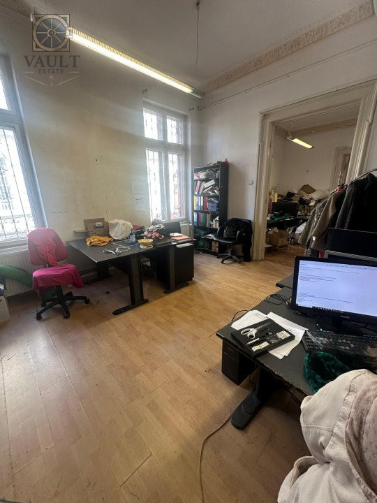 Parter+Beci+Pod casa interbelica - Cartierul Armenesc - Cartierul Evreiesc