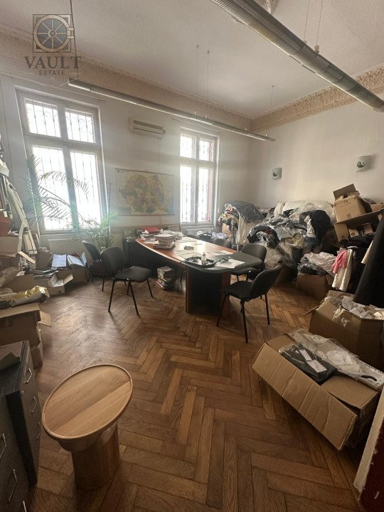 Parter+Beci+Pod casa interbelica - Cartierul Armenesc - Cartierul Evreiesc