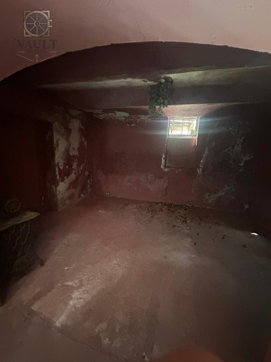 Parter+Beci+Pod casa interbelica - Cartierul Armenesc - Cartierul Evreiesc