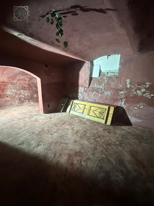 Parter+Beci+Pod casa interbelica - Cartierul Armenesc - Cartierul Evreiesc