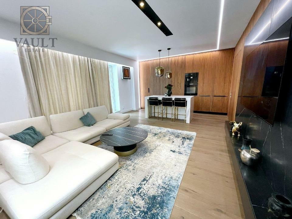 Apartament 4 camere - Domenii in complexul Luxuria Residence - 2x parcari 