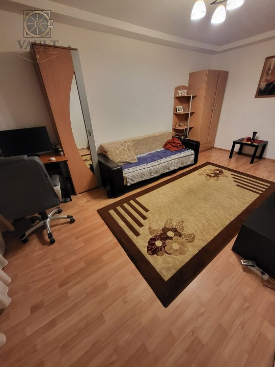 APARTAMENT 3 CAMERE-RAHOVA-DECOMANDAT-2 BAI