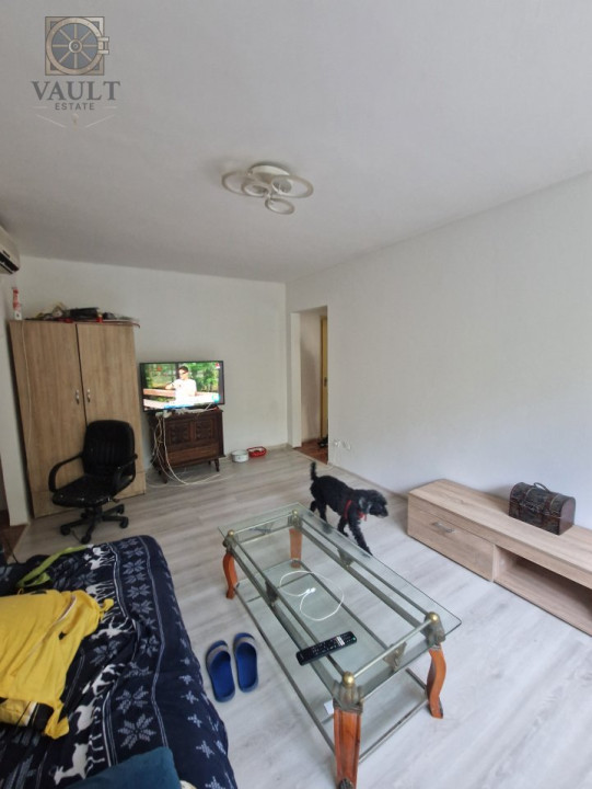 Apartament 2 camere - Vatra Luminoasă - 5 minute distanta de parcul national