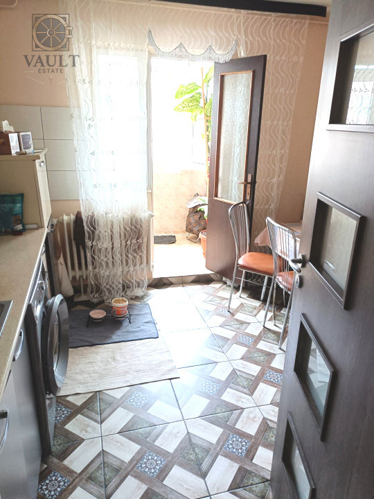 Apartament 2 camere decomandat aproape  de metrou Dristor