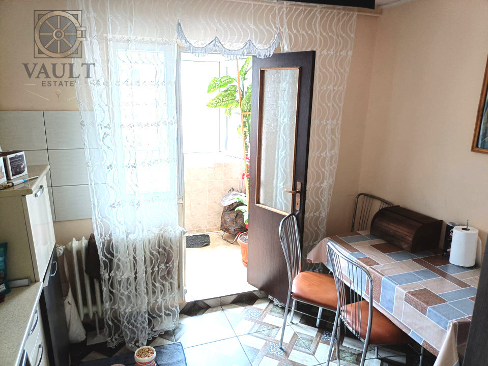 Apartament 2 camere decomandat aproape  de metrou Dristor