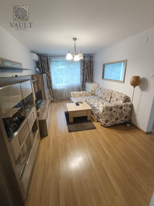 Apartament 3 camere-Parcul Teiul Doamnei  -Strada Brebu -67MP