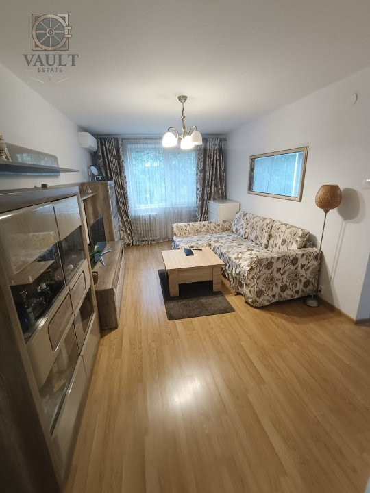 Apartament 3 camere-Parcul Teiul Doamnei  -Strada Brebu -67MP