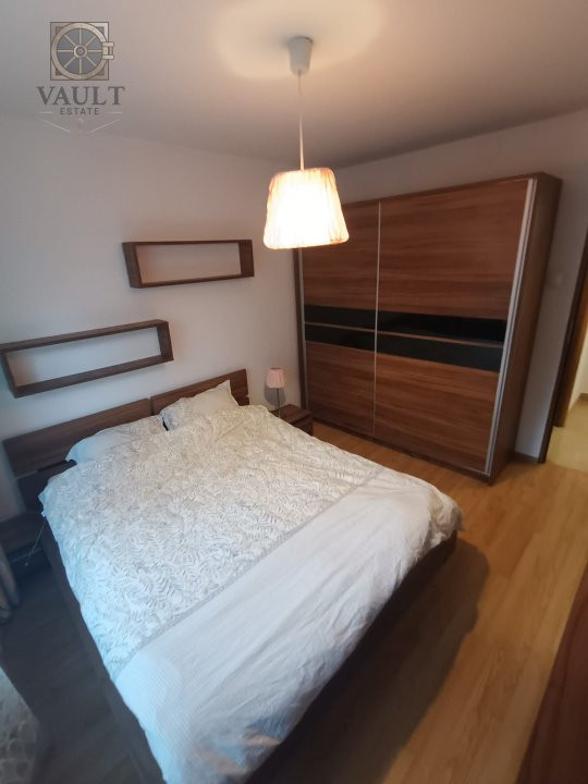 Apartament 3 camere-Parcul Teiul Doamnei  -Strada Brebu -67MP