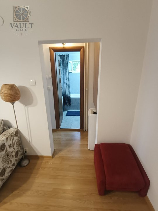 Apartament 3 camere-Parcul Teiul Doamnei  -Strada Brebu -67MP