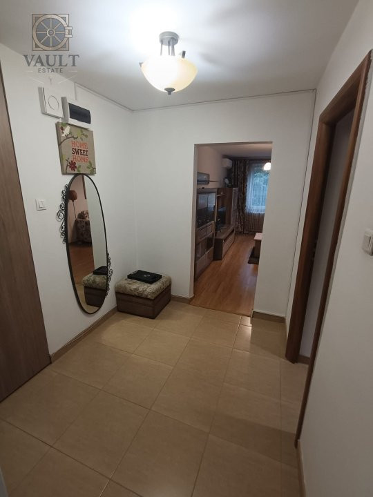 Apartament 3 camere-Parcul Teiul Doamnei  -Strada Brebu -67MP