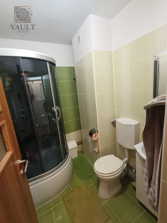 Apartament 3 camere-Parcul Teiul Doamnei  -Strada Brebu -67MP