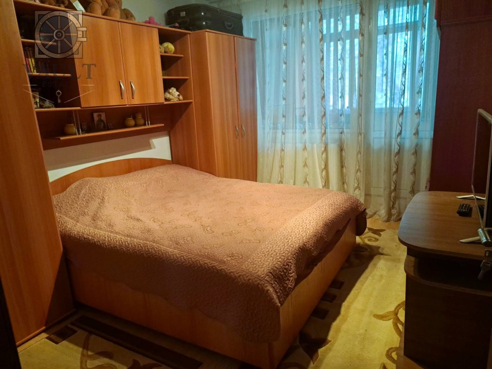 APARTAMENT 3 CAMERE  -10 minute metrou Piata Sudului -Mall Sun Plaza