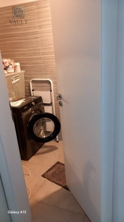 Apartament 3 Camere cu Centrala- 2 Bai - Spatios - Dobroesti Pantelimon