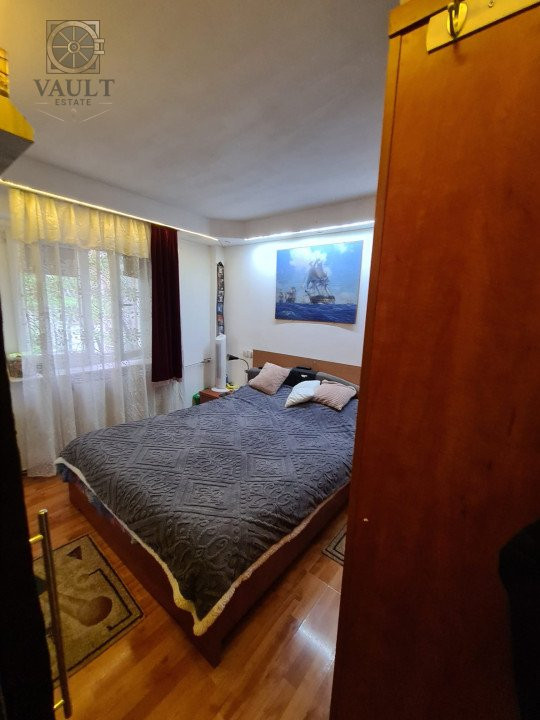 3 Camere-Etaj 2 - Bloc Reabilitat-Piata Resita/Berceni