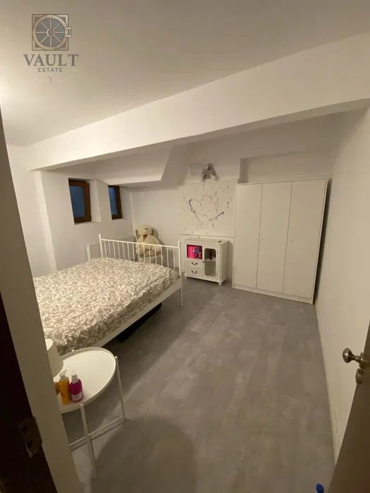 Apartament 2 camere- Decomandat- Dorobanti -Demisol - 