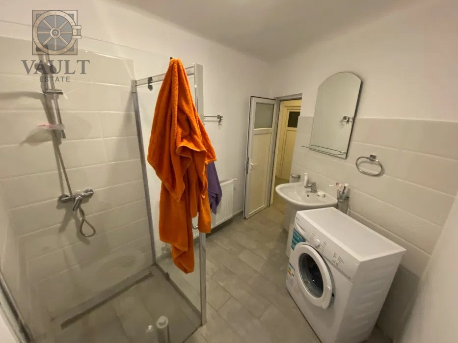 Apartament 2 camere- Decomandat- Dorobanti -Demisol - 