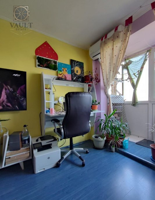 APARTAMENT 2 CAMERE - DECOMANDAT - LUJERULUI