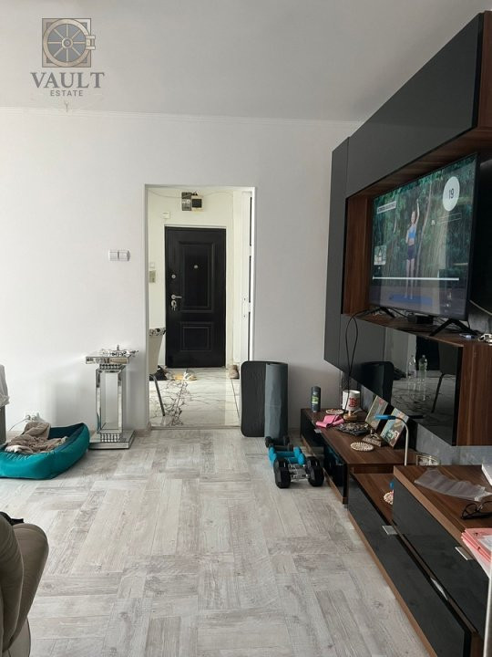 Apartament 3 camere-  Salajan