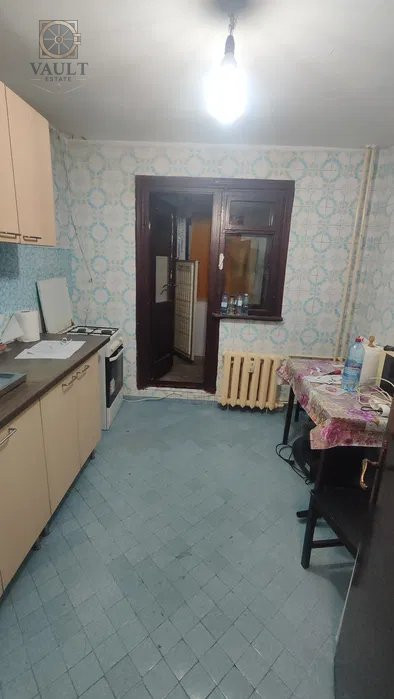 Apartament 3 camere -decomandat- bloc anvelopat-Sebastian