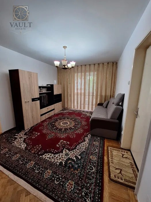 APARTAMENT 2 CAMERE-MOBILAT-BLOC ANNVELOPAT-TITAN
