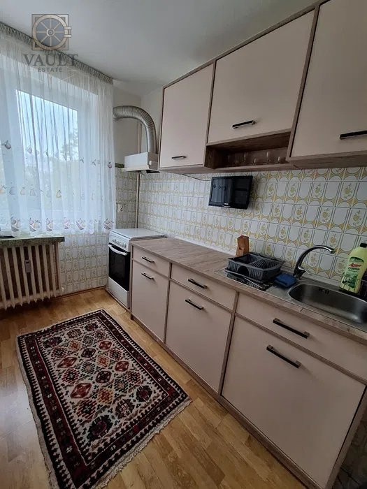 APARTAMENT 2 CAMERE-MOBILAT-BLOC ANNVELOPAT-TITAN