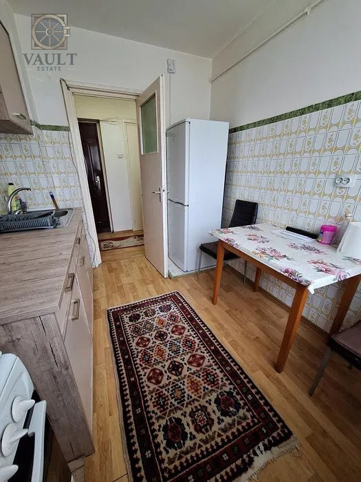 APARTAMENT 2 CAMERE-MOBILAT-BLOC ANNVELOPAT-TITAN