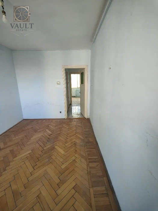 Apartament 3 camere bloc anvelopat- Calea Grivitei