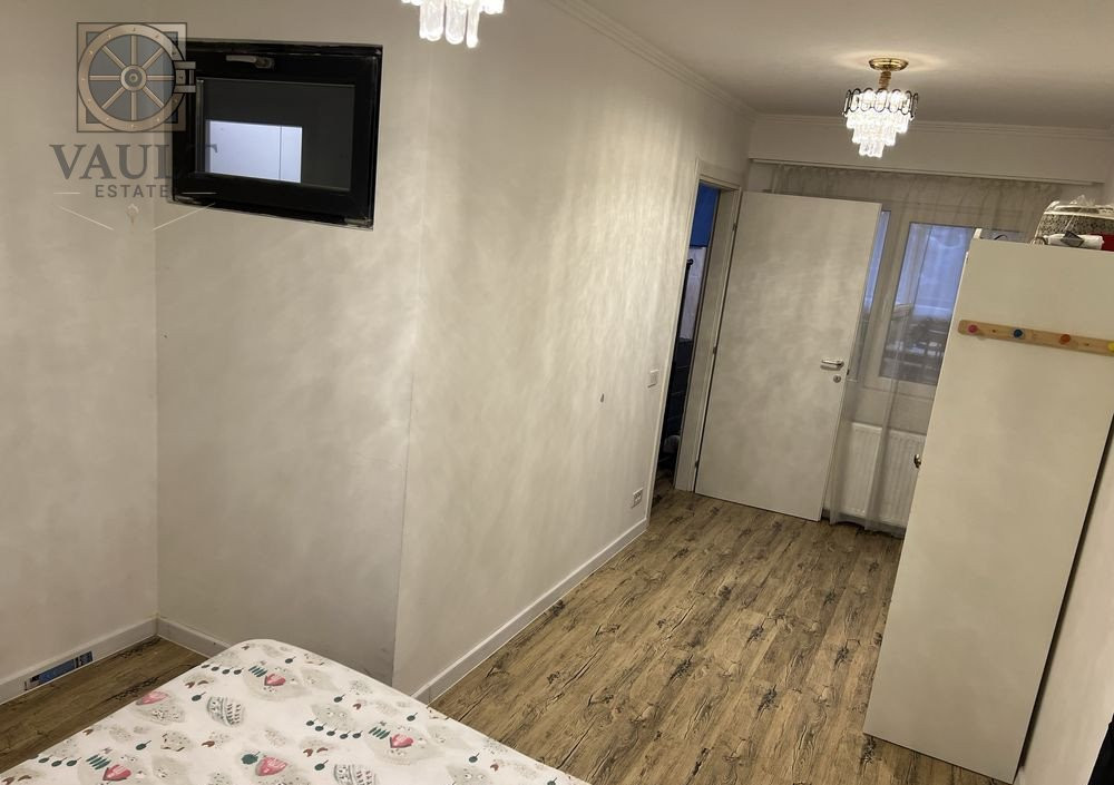 Apartament 2 camere 45 mp Decomandat Curte proprie Demisol - Jiului