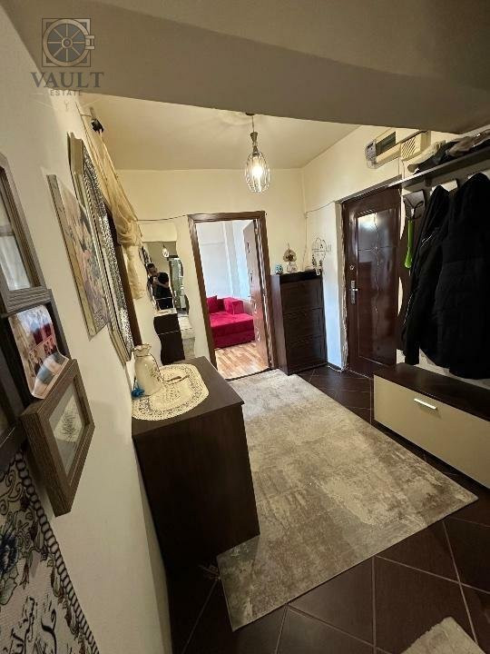 Apartament 3 camere - Decomandat - 2 balcoane - Doamna Ghica