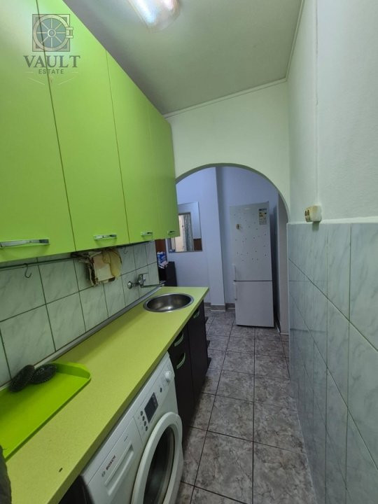 Garsonieră - Metrou Costin Georgian - 
