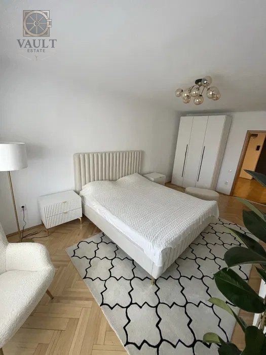 Apartament 2 Camere -Renovat- Bld.Unirii-Rond Alba Iulia