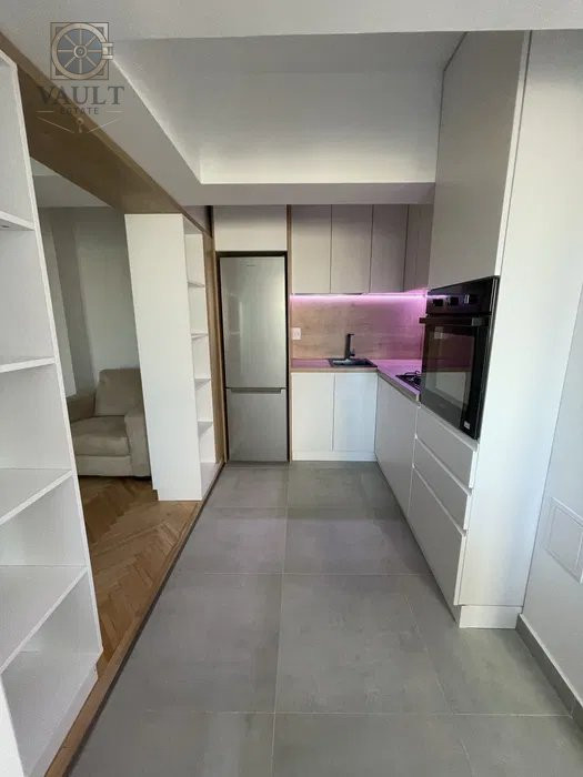 Apartament 2 Camere -Renovat- Bld.Unirii-Rond Alba Iulia