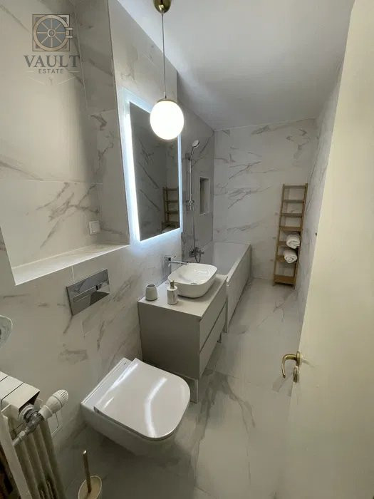 Apartament 2 Camere -Renovat- Bld.Unirii-Rond Alba Iulia