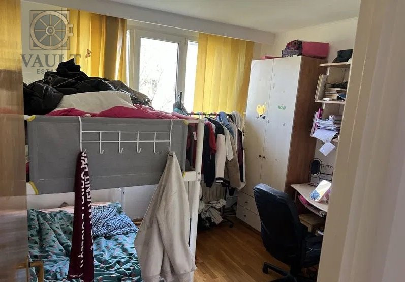 Apartament 3 camere - zona Drumul Taberei