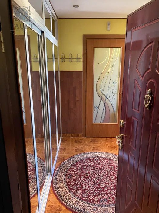 Apartament 2 camere balcon 8mp- Stefan Cel Mare/Aurel Vlaicu