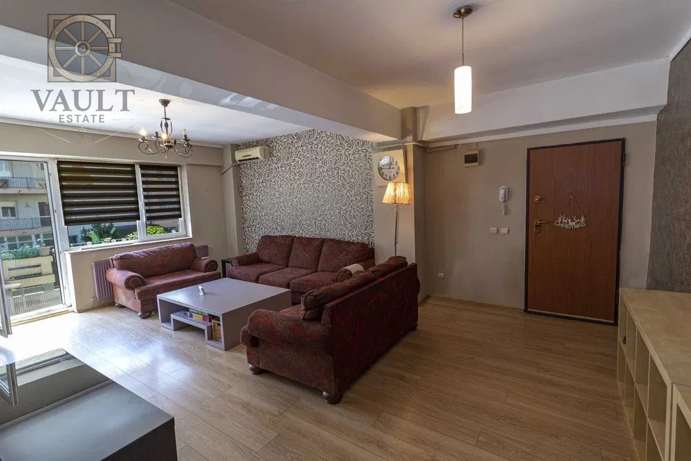Apartament 3 camere-2 locuri parcare-centrala proprie-Straulesti