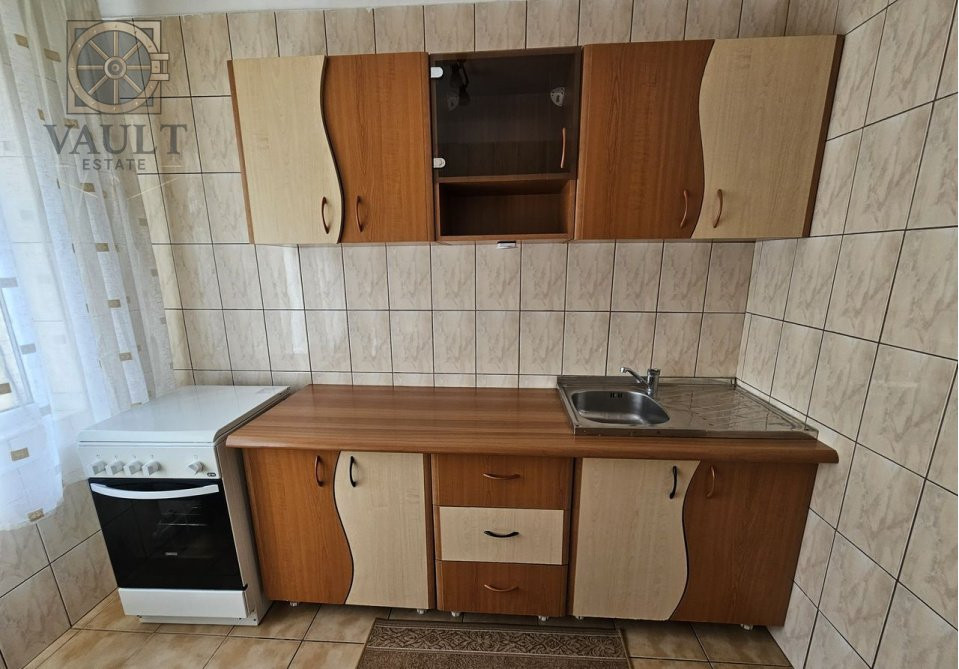 APARTAMENT 2 CAMERE- DECOMANDAT- BLOC ANVELOPAT- MEGA MALL