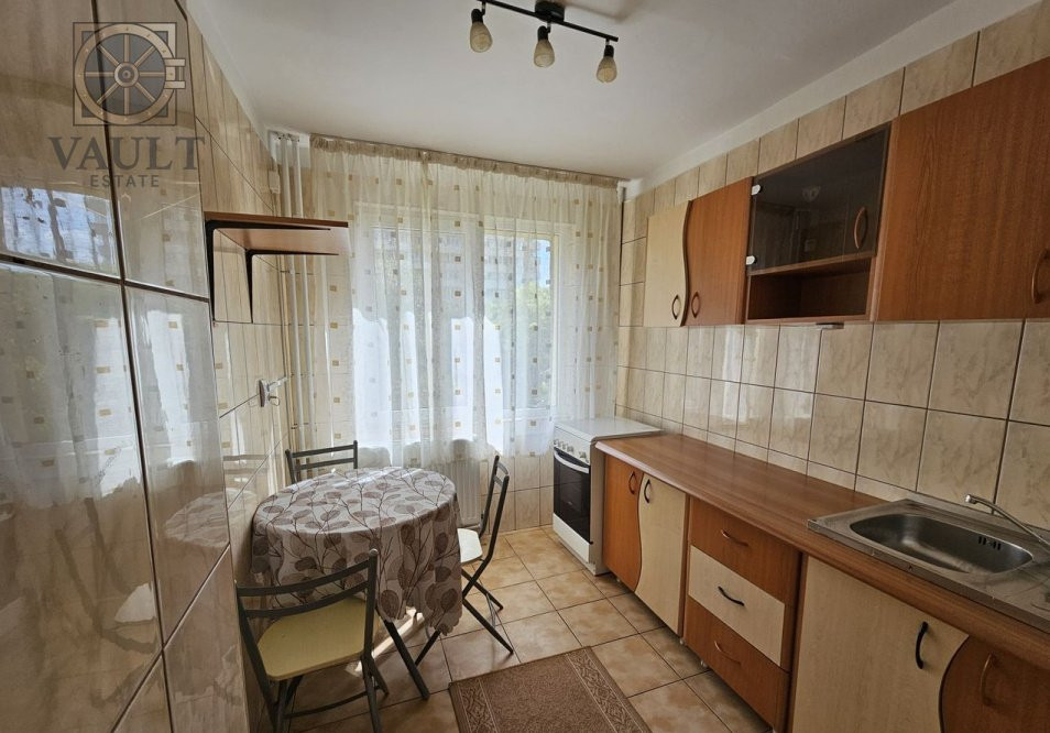 APARTAMENT 2 CAMERE- DECOMANDAT- BLOC ANVELOPAT- MEGA MALL