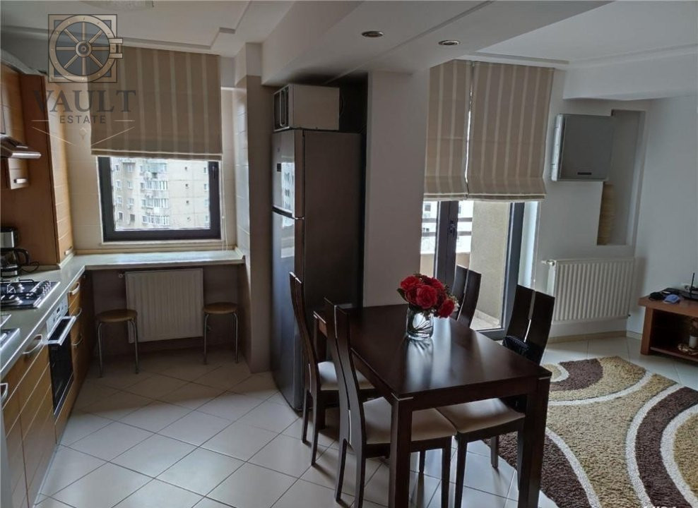 Apartament 3 camere -Open Space  - Decebal
