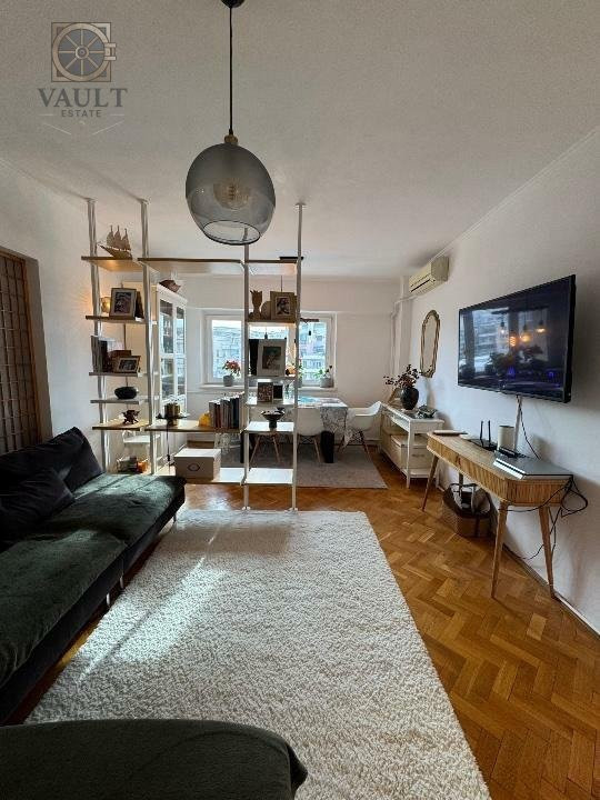 Apartament 5 camere decomandat 110mp Unirii