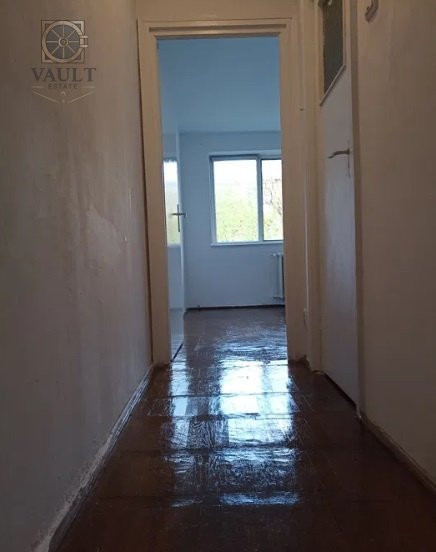 Apartament 3 camere - ETAJ 2 - zona CRANGASI 