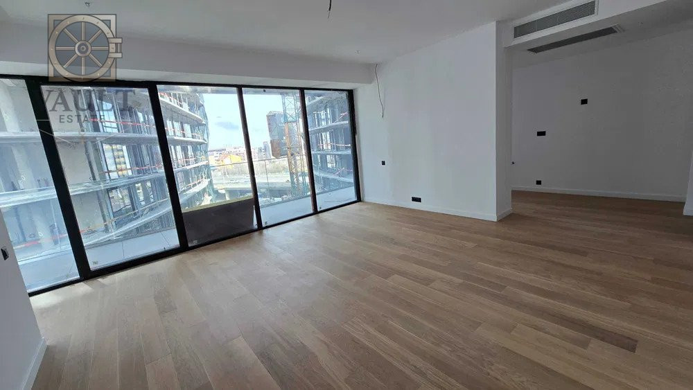 Apartament 3 camere/3 bai/parcare subterana Aviatiei