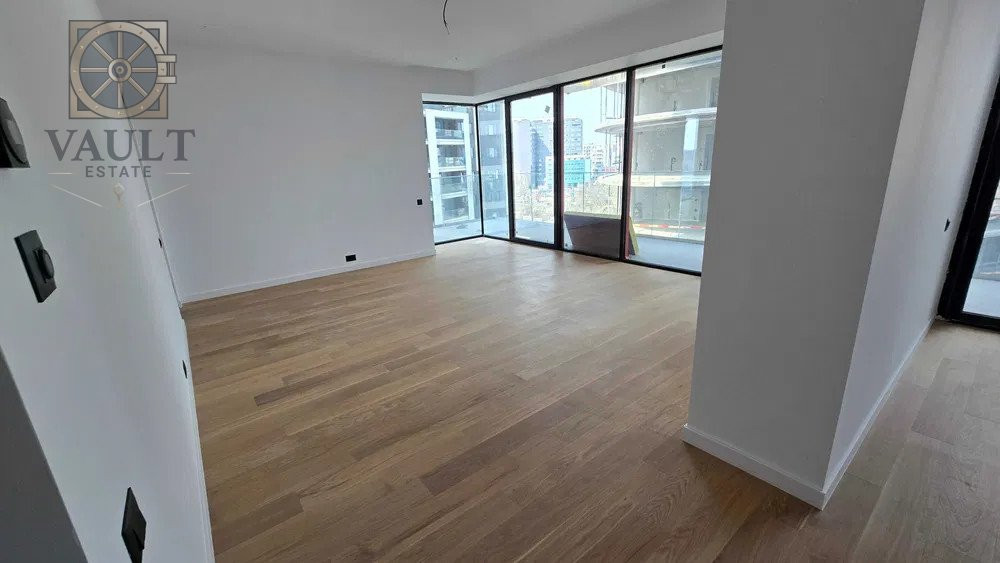 Apartament 3 camere/3 bai/parcare subterana Aviatiei