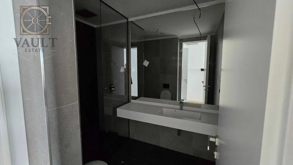 Apartament 3 camere/3 bai/parcare subterana Aviatiei