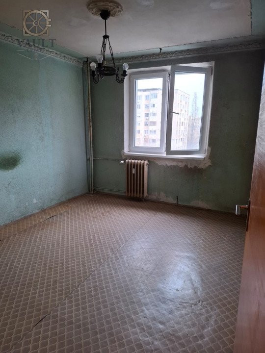 Apartament 4 camere / An 1985 / Zona Crangasi