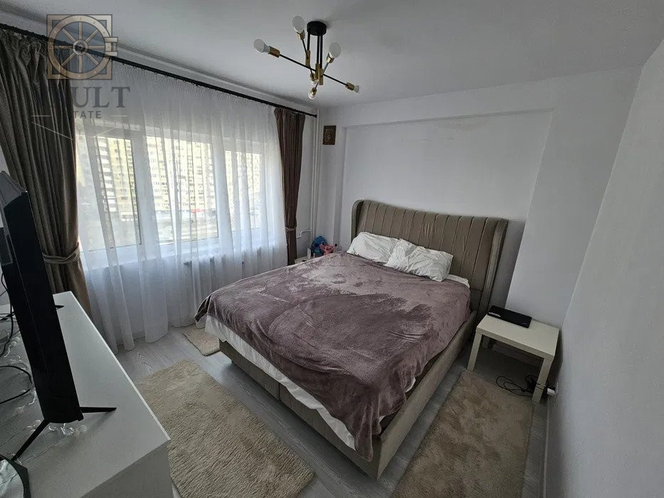 Apartament 3 camere / Decomandat/ Langa Metrou "Valea Ialomitei"